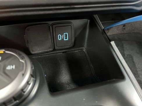 Used 2024 Ford Bronco Black Diamond AWD/4WD image 34