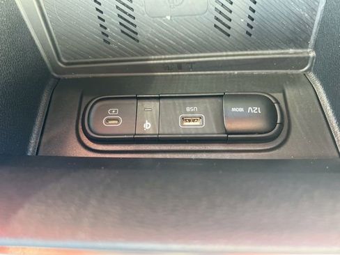 Used 2024 Kia Sportage SX FWD image 22