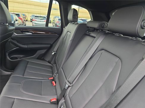 Used 2024 BMW X3 sDrive30i w/ Premium Package RWD image 12