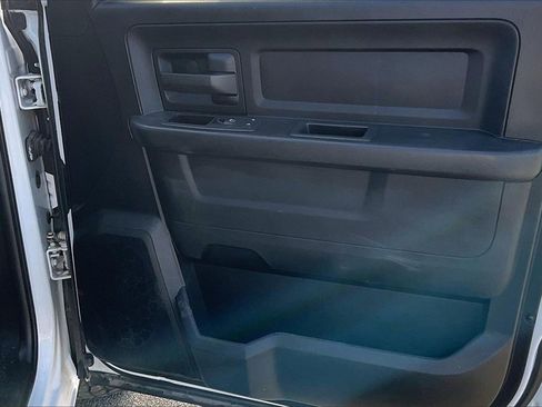 Used 2015 RAM 1500 Tradesman image 23