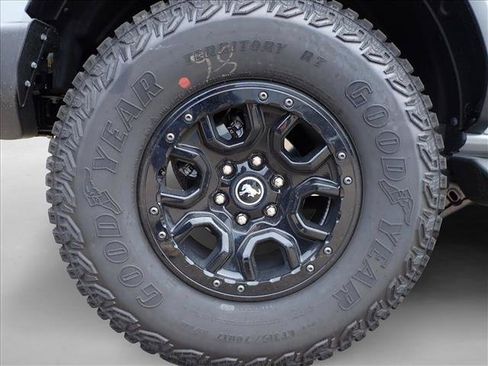 New 2026 Ford Bronco Outer Banks w/ Sasquatch Package AWD/4WD image 7