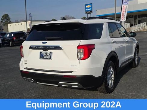 Used 2024 Ford Explorer XLT w/ Equipment Group 202A image 5