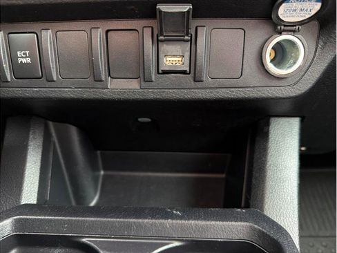 Used 2021 Toyota Tacoma SR AWD/4WD image 25