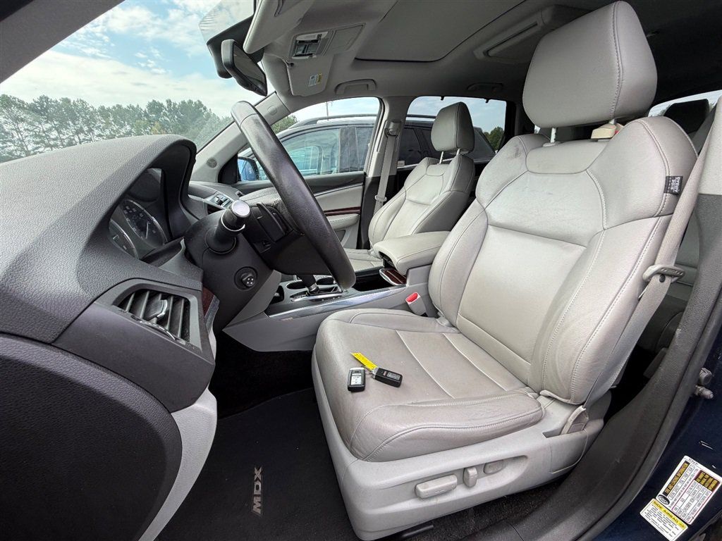 Used 2015 Acura MDX w/ Tech & Entertainment Pkg AWD/4WD image 2