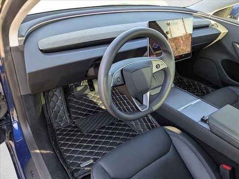 Used 2024 Tesla Model 3 image 10