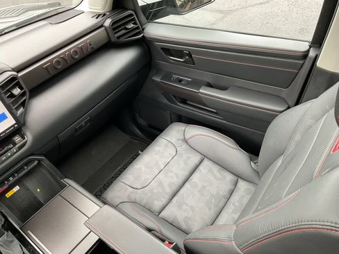 Used 2023 Toyota Sequoia TRD Pro AWD/4WD image 17
