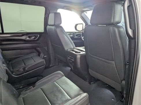 Used 2023 Chevrolet Suburban Z71 w/ Z71 Off-Road Package image 23
