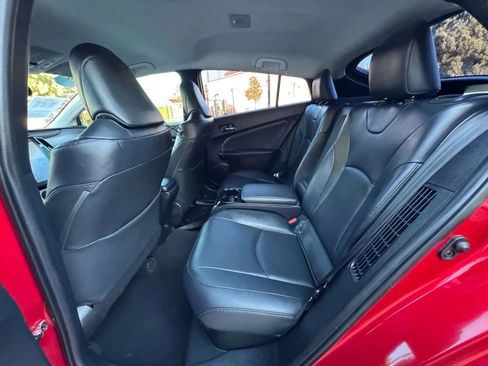 Used 2018 Toyota Prius Prime Premium FWD image 26