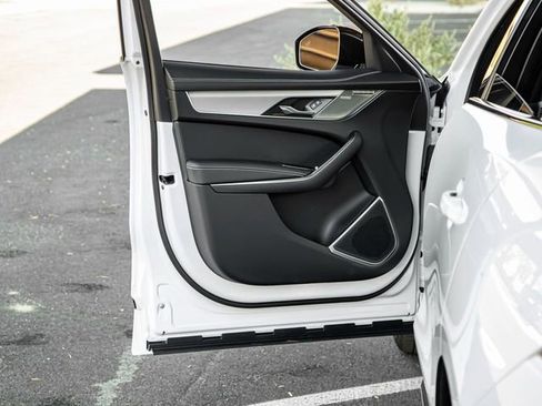 New 2026 Jaguar F-PACE R-Dynamic S image 11