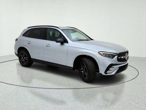 Certified 2026 Mercedes-Benz GLC 300 4MATIC image 5