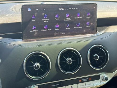 Used 2023 Kia Stinger GT2 image 33