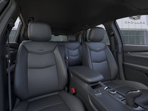 New 2026 Cadillac XT5 Luxury FWD image 16