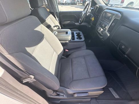 Used 2018 Chevrolet Silverado 1500 LT w/ All Star Edition image 13