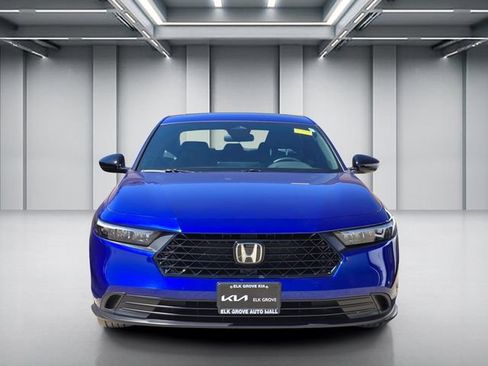 Used 2024 Honda Accord Sport image 2