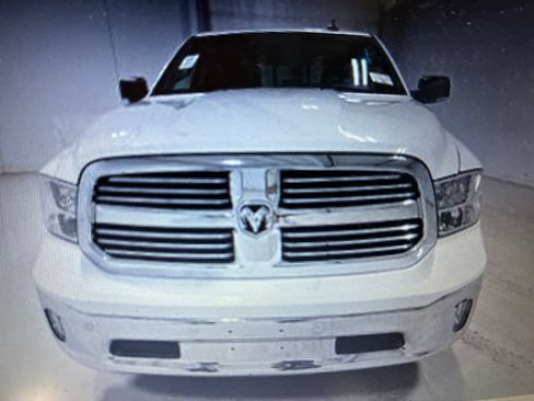 Used 2017 RAM 1500 Big Horn AWD/4WD image 2