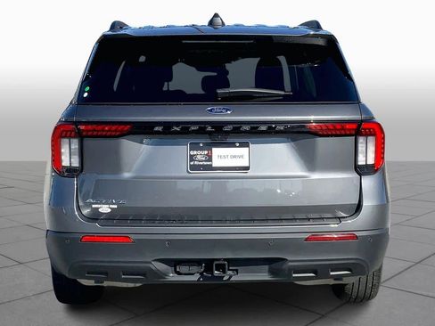 Certified 2025 Ford Explorer Active image 4