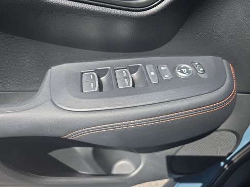 Used 2025 Honda HR-V Sport image 26