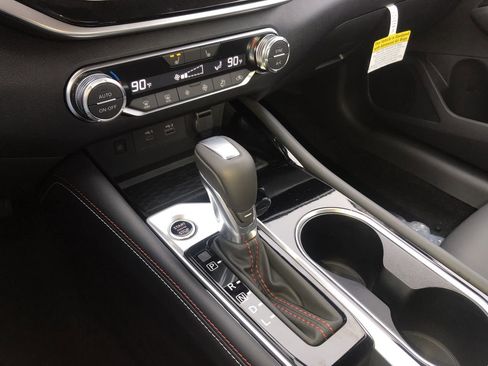 New 2025 Nissan Altima 2.5 SR w/ SR Premium Package image 26