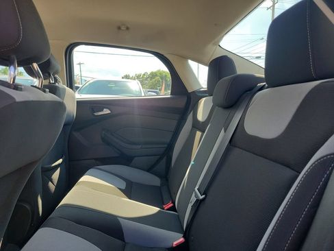 Used 2021 Ford Edge ST-Line w/ Class II Trailer Tow Package AWD/4WD image 13