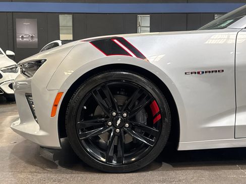 Used 2018 Chevrolet Camaro SS w/ Redline Edition RWD image 11