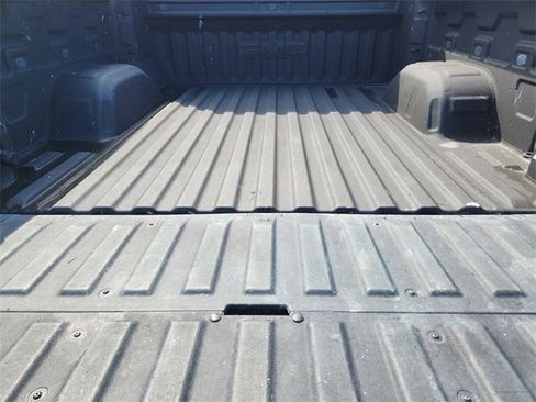 Certified 2023 GMC Sierra 1500 SLT image 31