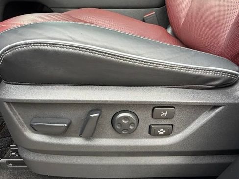 Used 2025 INFINITI QX80 Autograph AWD/4WD image 15