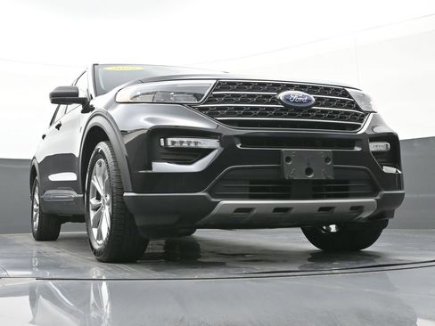Used 2022 Ford Explorer XLT w/ Equipment Group 202A image 47