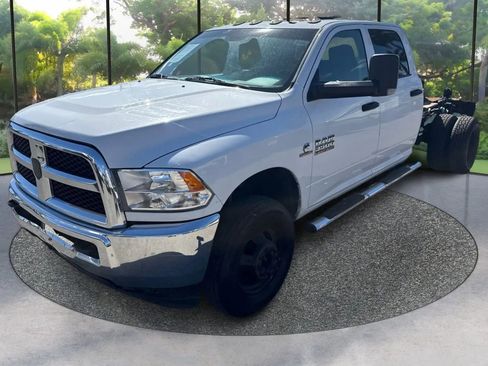 Used 2018 RAM 3500 Tradesman w/ Chrome Appearance Group AWD/4WD image 1