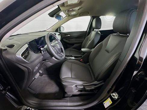 Used 2025 Buick Encore GX Preferred image 13