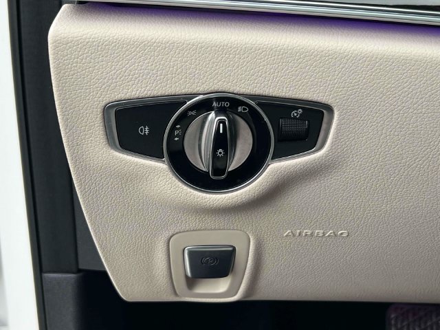 Used 2020 Mercedes-Benz E 350 Sedan image 21