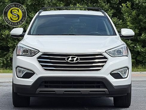 Used 2013 Hyundai Santa Fe GLS w/ Popular Equipment Pkg FWD image 2
