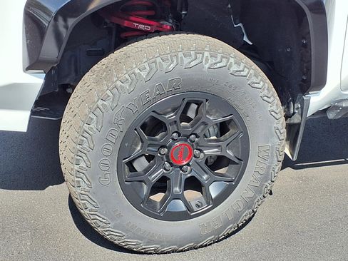 Used 2024 Toyota Tacoma TRD Pro AWD/4WD image 13