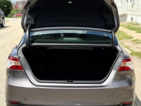 Used 2020 Toyota Camry LE w/ Carpet Mat Package AWD/4WD image 7