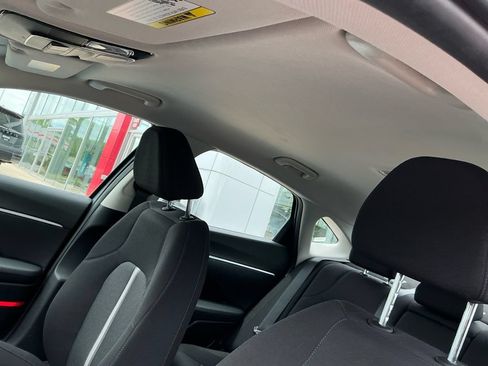 Used 2025 Hyundai Sonata SEL FWD image 31