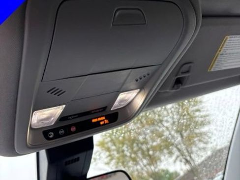 Used 2024 Chevrolet Equinox LT w/ LPO, Floor Liner Package AWD/4WD image 28