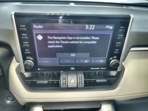 Used 2022 Toyota RAV4 XLE Premium FWD image 18