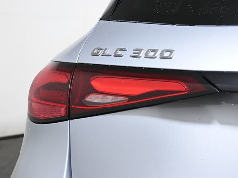 New 2026 Mercedes-Benz GLC 300 4MATIC image 12