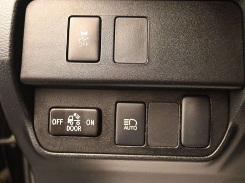 Used 2023 Toyota Tacoma SR AWD/4WD image 20