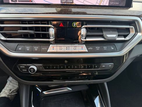 Used 2024 BMW X4 xDrive30i image 21