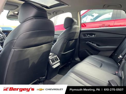 Used 2024 Honda Accord Touring image 10