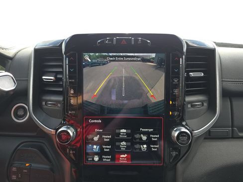 Used 2020 RAM 2500 Laramie AWD/4WD image 23
