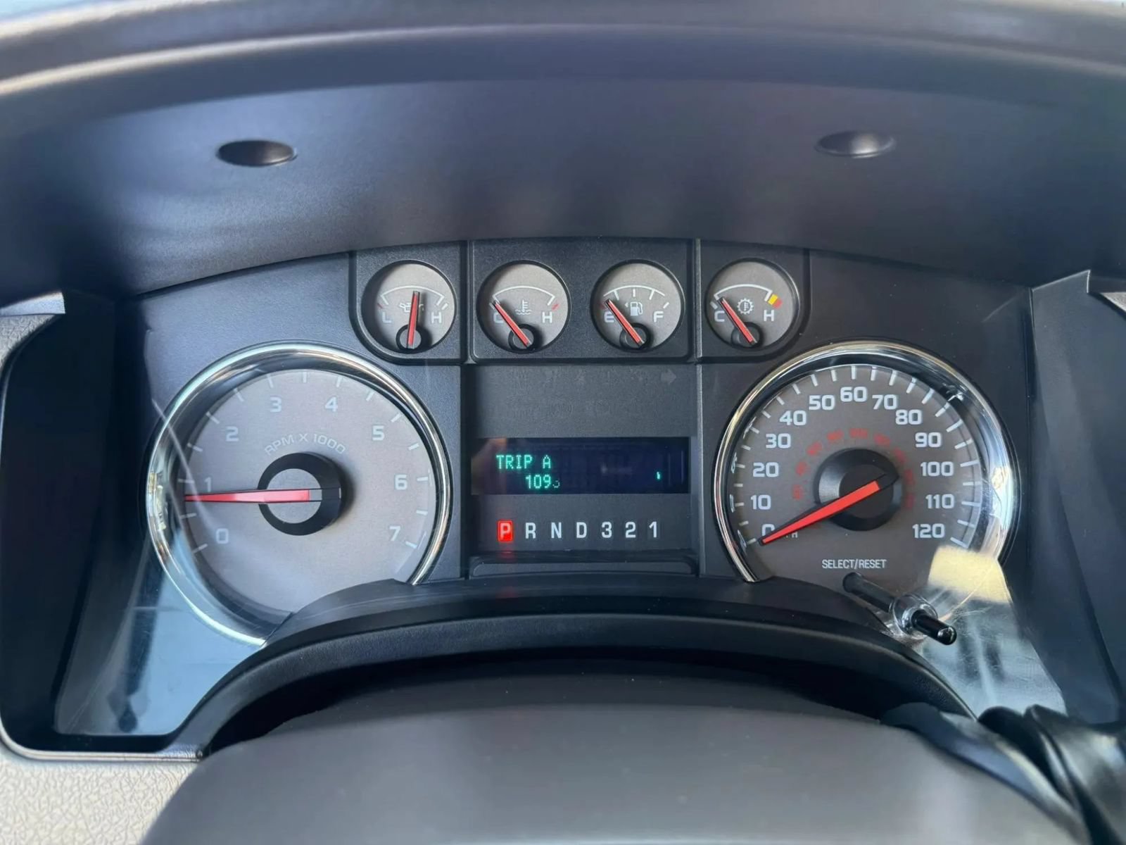 Used 2010 Ford F150 XLT RWD image 28