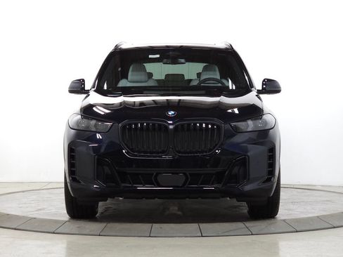 Used 2026 BMW X5 xDrive40i w/ M Sport Package AWD/4WD image 2