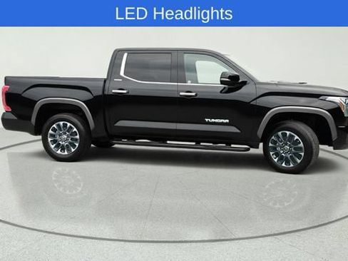 Used 2024 Toyota Tundra Limited AWD/4WD image 7