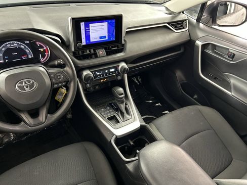 Used 2024 Toyota RAV4 LE image 22