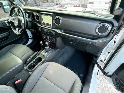 Used 2022 Jeep Wrangler Unlimited Rubicon 4xe w/ Cold Weather Group image 34