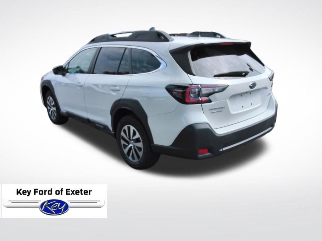 Used 2024 Subaru Outback Premium AWD/4WD image 9