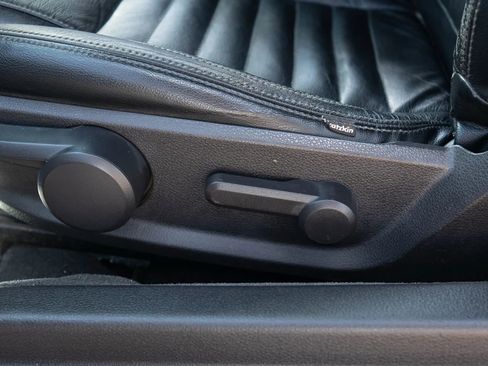 Used 2012 Ford Mustang GT w/ Brembo Brake Pkg image 27