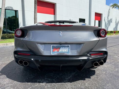 Used 2022 Ferrari Portofino M RWD image 18