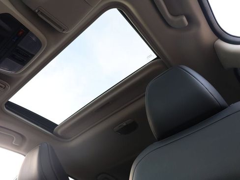 New 2026 Subaru Crosstrek 2.5i Limited AWD/4WD image 10